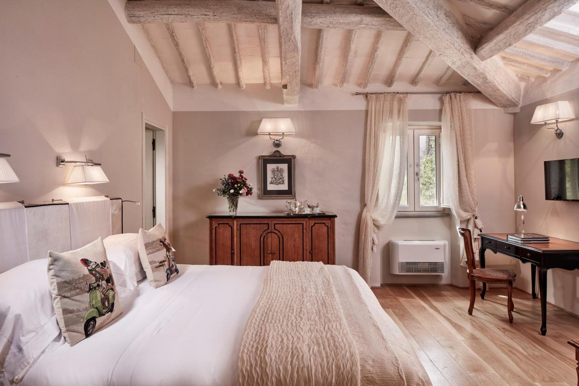 Villa Di Piazzano - Small Luxury Hotels Of The World Кортона Номер фото